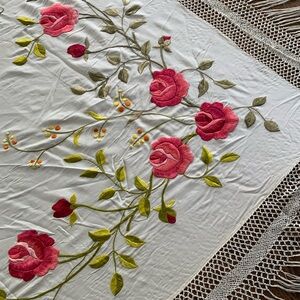 Embroidered Floral w/Long Fringe & Box